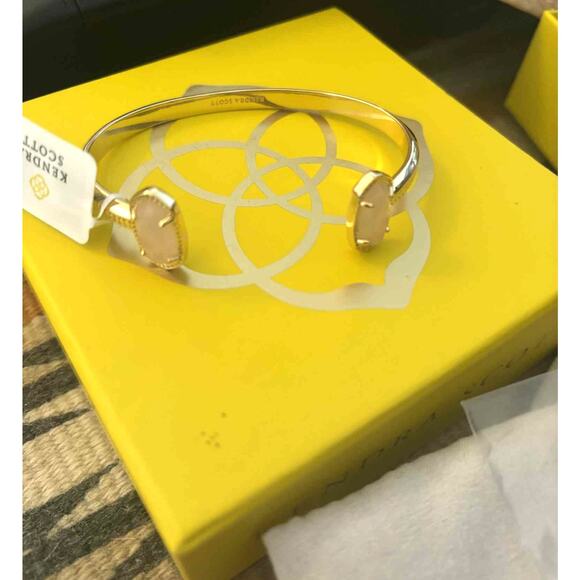 NWT Kendra Scott Elle Lattice Frame Long Pink Pendant Necklace & Matching Cuff - Picture 3 of 9